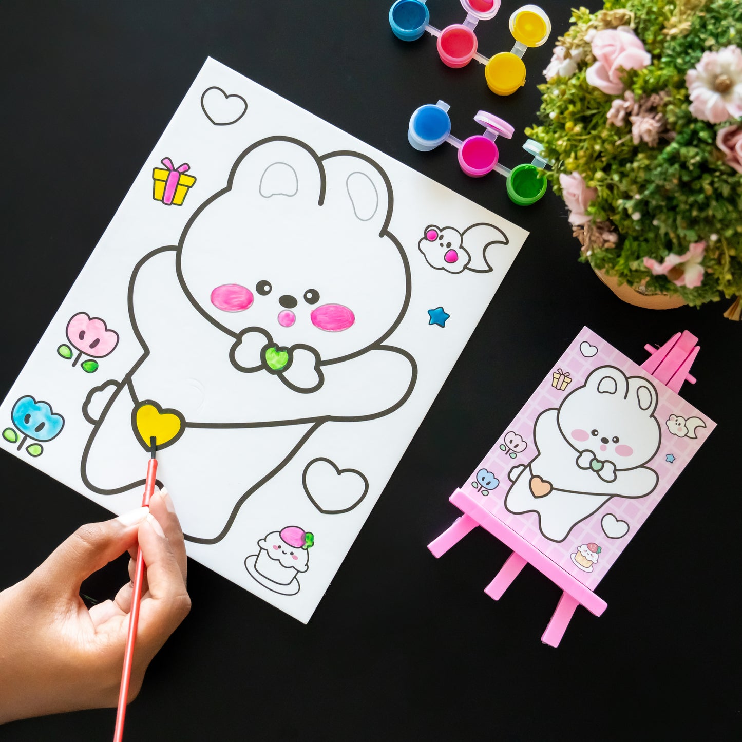 Beginner-Friendly Painting Kit for Crafts and School Projects