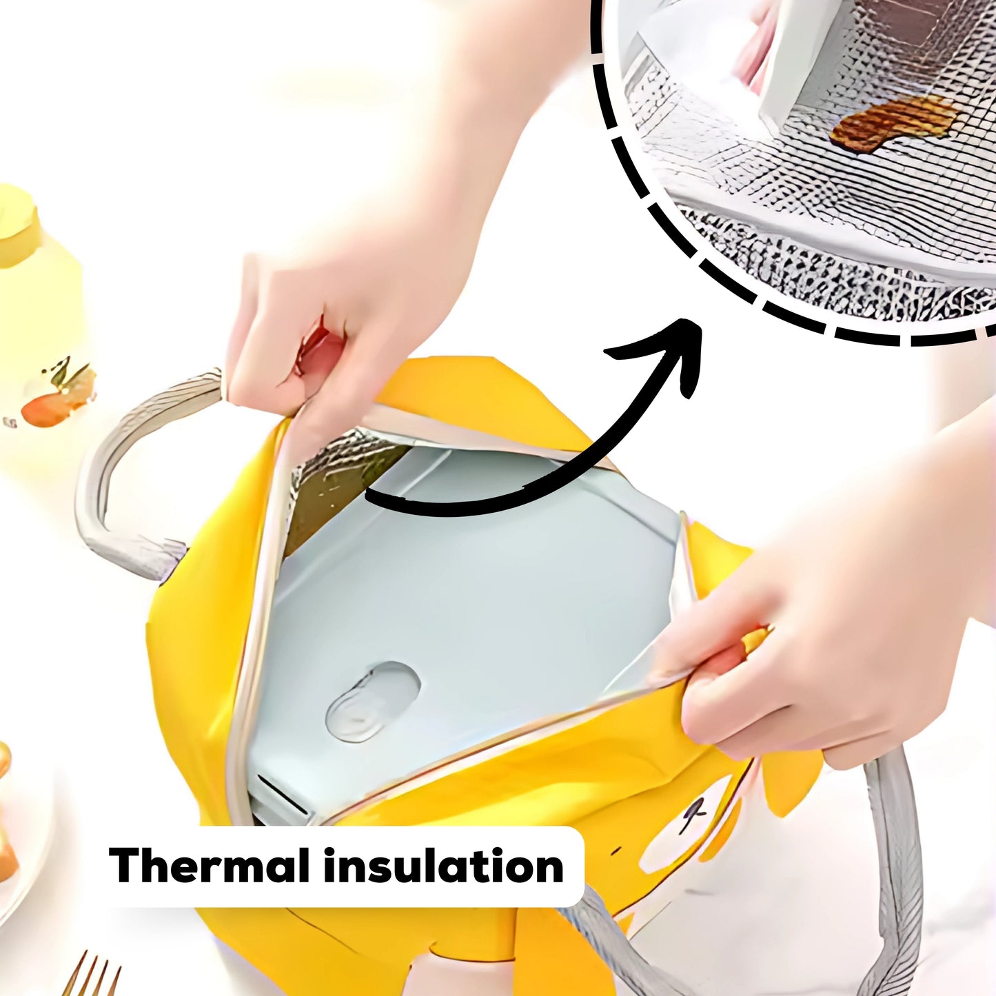 Spacious and Lightweight Lunch Bag with efficient Thermal Insulation