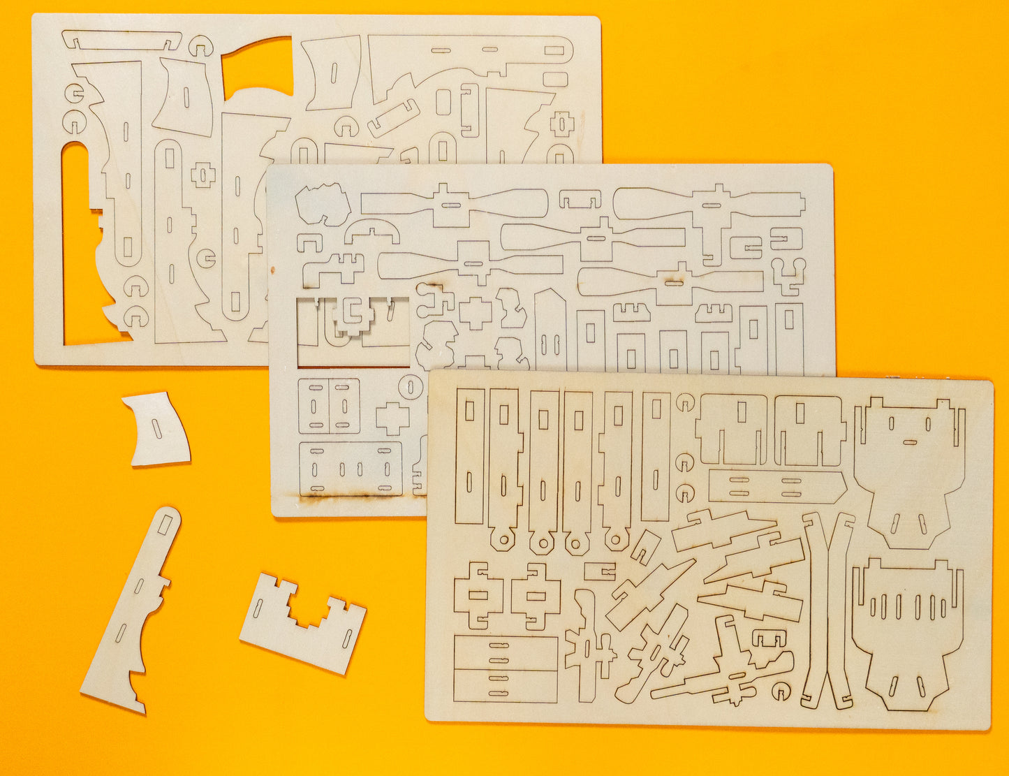 Woodcraft Construction Kit – 3D Wooden Puzzle
