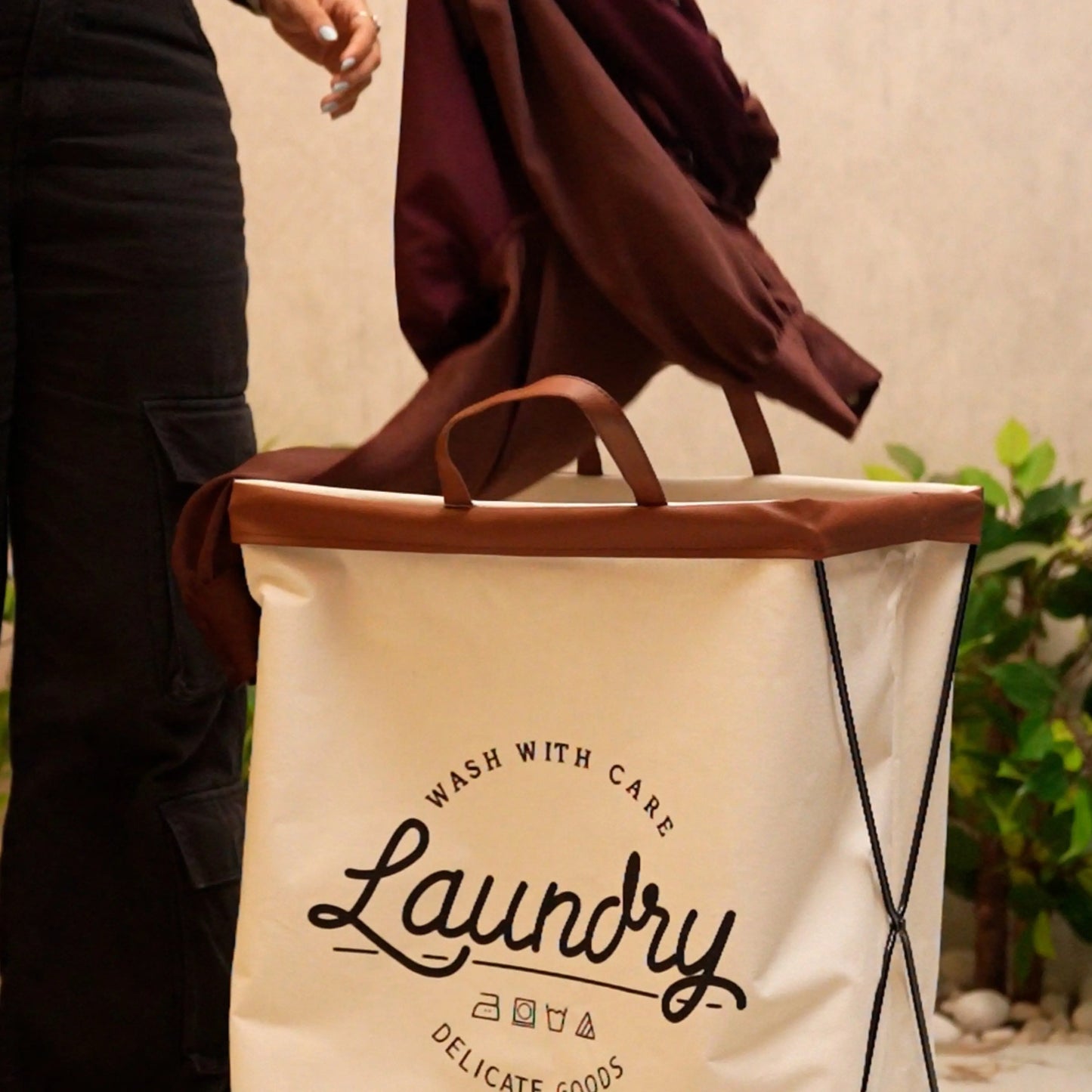 portable laundry basket with smooth-rolling wheels