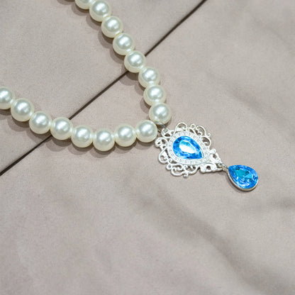 Pet pearl necklace with sky blue semi-precious gemstone pendant 