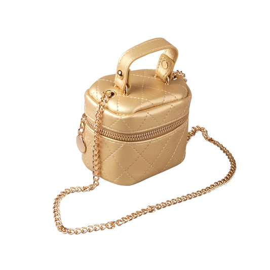 Stylish vanity bag for kids – cute and practical