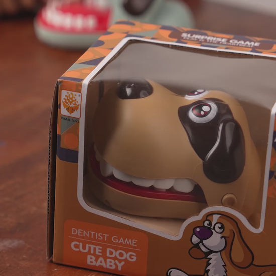 Open-mouth dog toy for the classic biting teeth game.